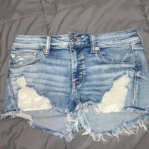 american eagle light denim shorts
